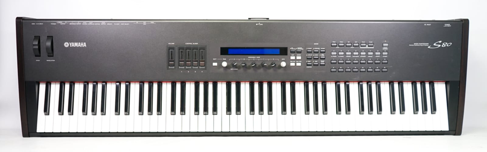 Yamaha S80